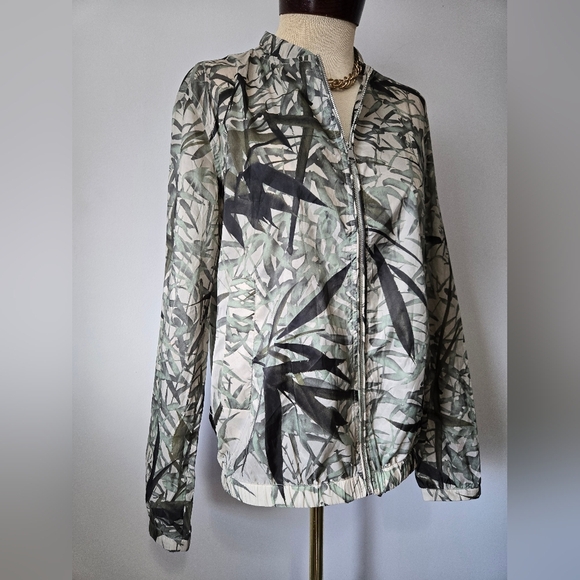 Massimo Dutti Lightweight Palm Fronds Jacket. Size Medium - Picture 3 of 15